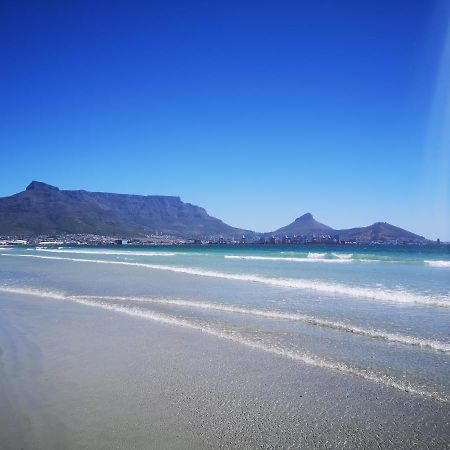 Cape Town Family Beachfront Apartment Leisure Bay ภายนอก รูปภาพ