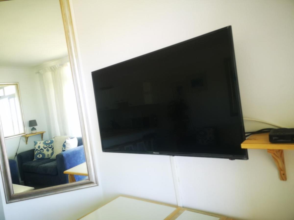 Cape Town Family Beachfront Apartment Leisure Bay ภายนอก รูปภาพ