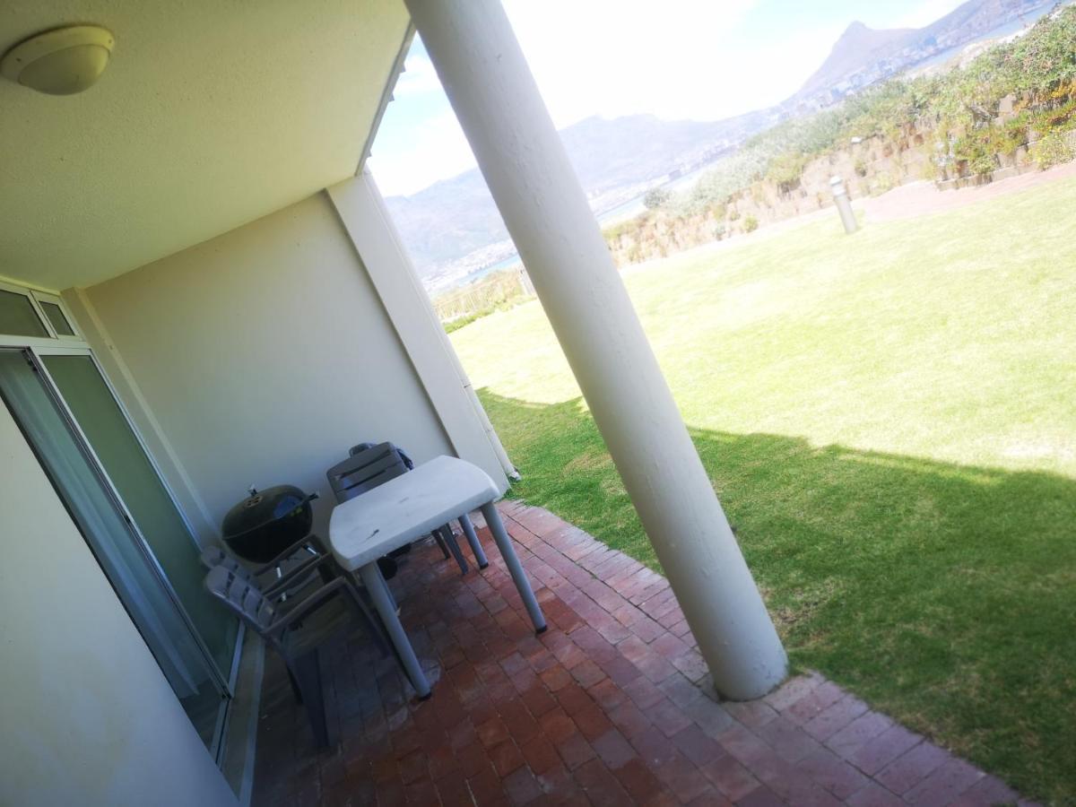 Cape Town Family Beachfront Apartment Leisure Bay ภายนอก รูปภาพ