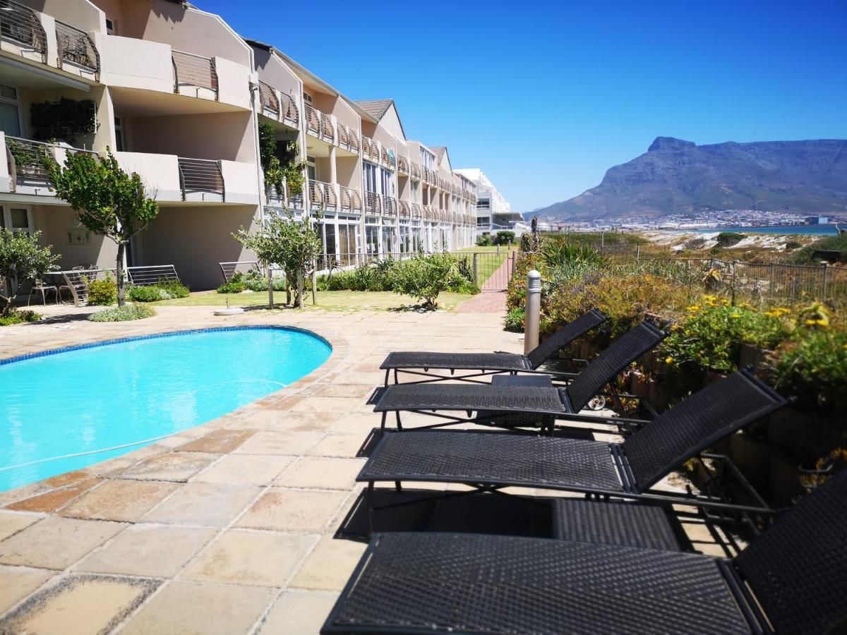Cape Town Family Beachfront Apartment Leisure Bay ภายนอก รูปภาพ